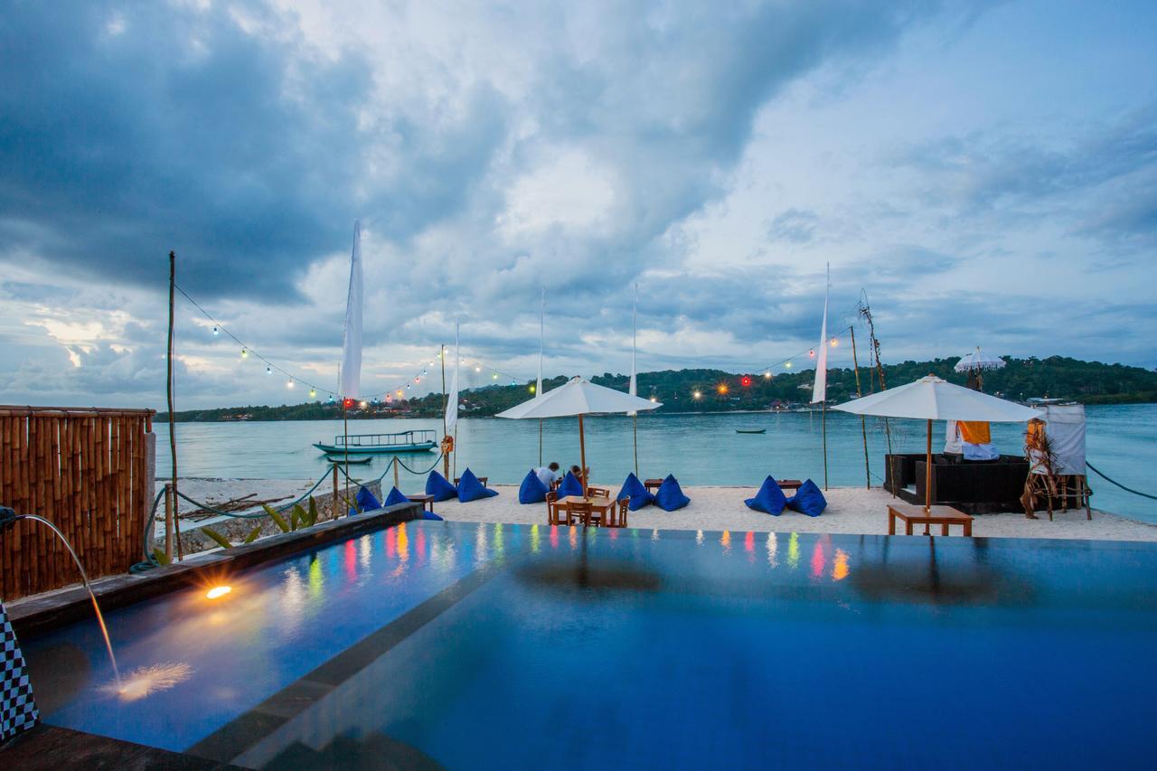 The Kubu221 Ceningan Lembongan Exterior foto